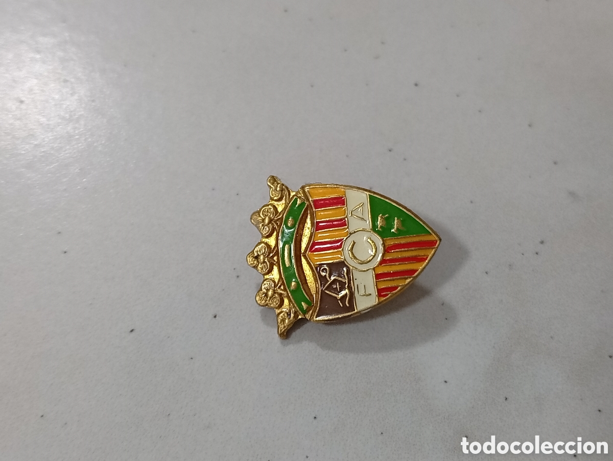 Pins de colecci&oacute;n: Pin imperdible futbol andorra