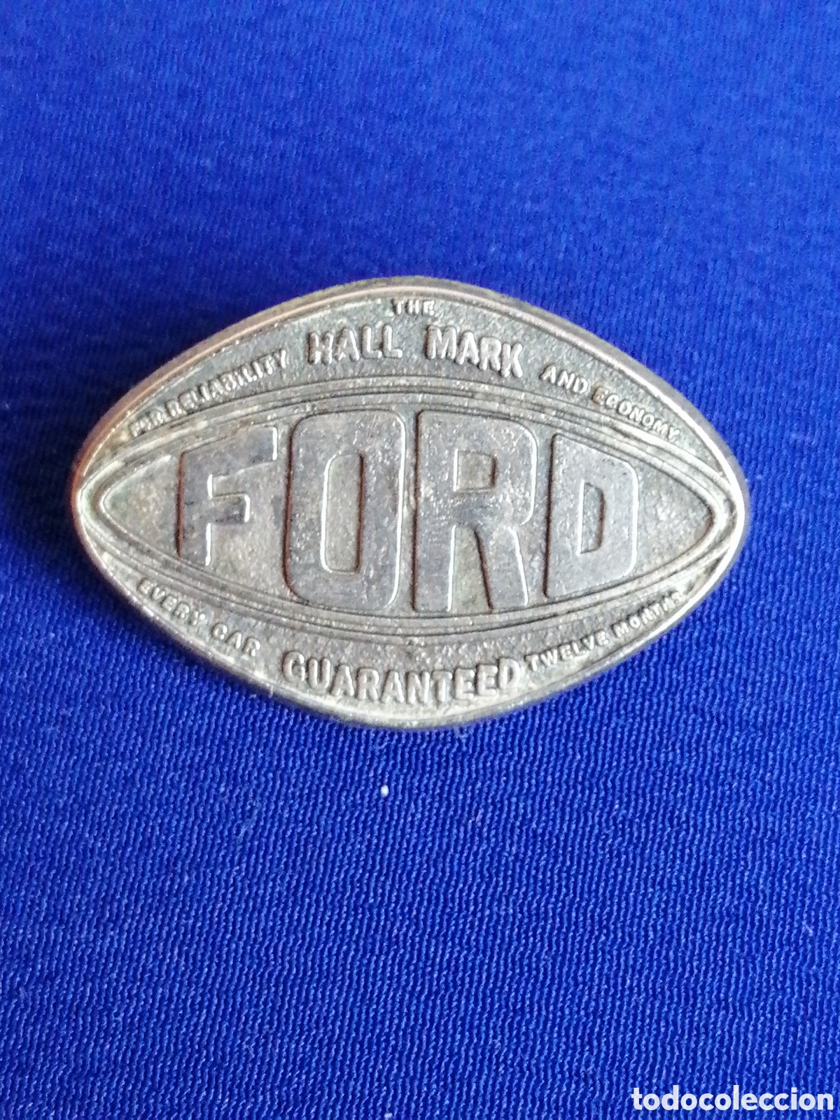 Pin's de collection: FORD AUTOM&Oacute;VILES PIN
