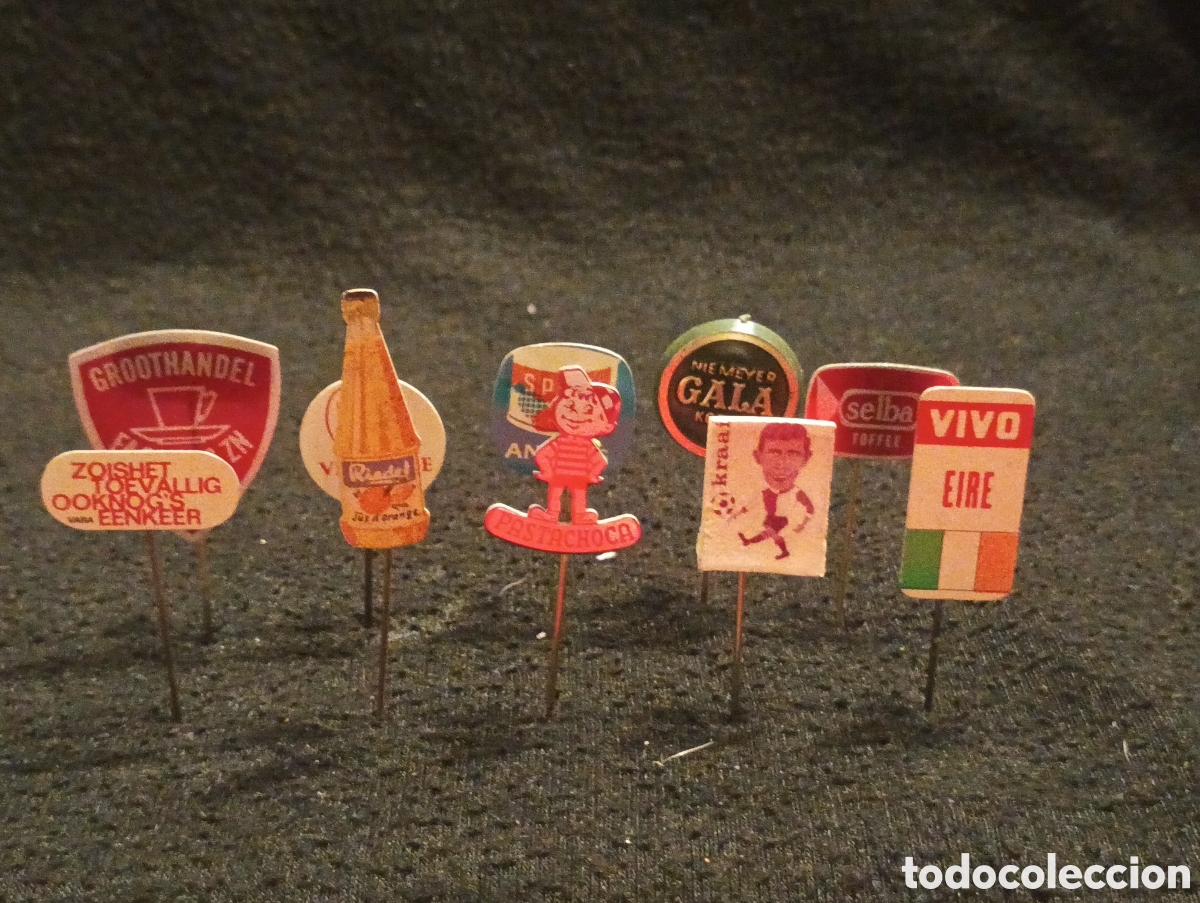 Pins de colecci&oacute;n: Lote 10 alfiler aguja pins a&ntilde;os 60 futbol futbolista vivo bandera Spar publicidad lote 4