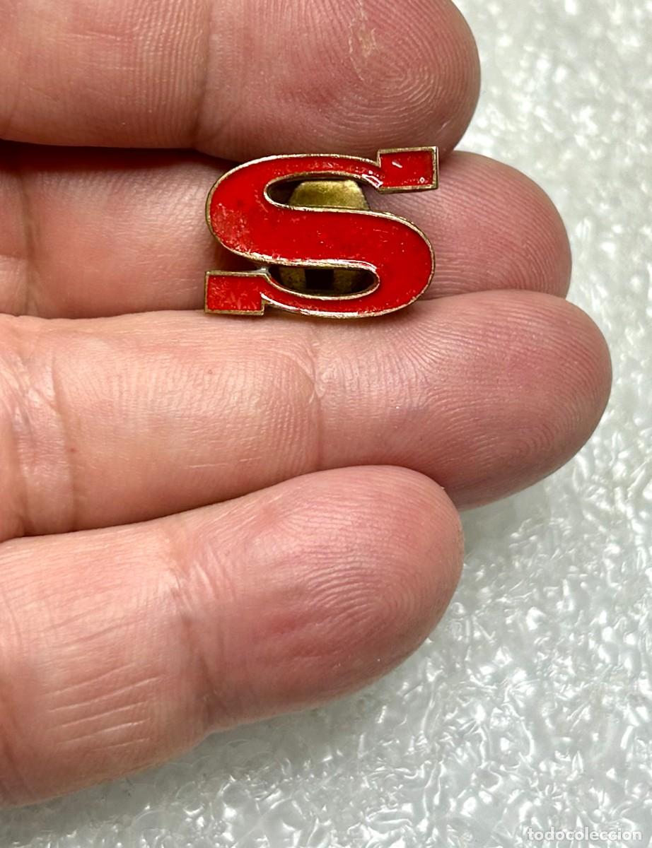 Pins de colecci&oacute;n: 4048.Insignia de solapa antigua de la Compa&ntilde;&iacute;a Sevillana de Electricidad