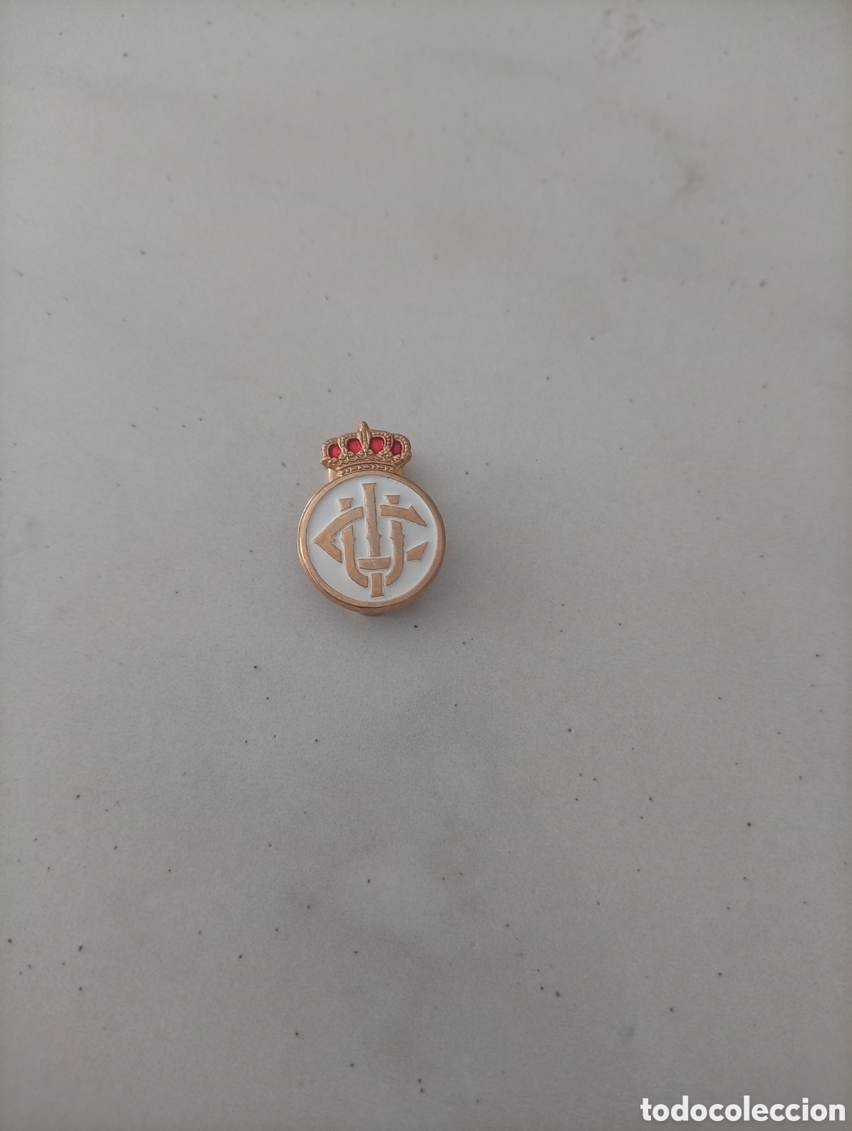 Pins de colecci&oacute;n: Pin ojal futbol uni&oacute;n irun