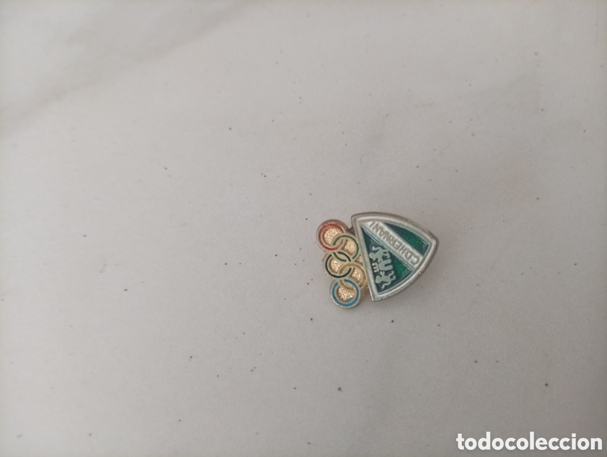 Pin's de collection: Pin imperdible futbol hernani