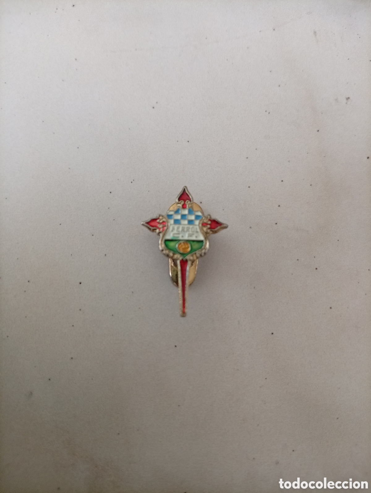 Pins de colecci&oacute;n: Pin ojal futbol ferrol