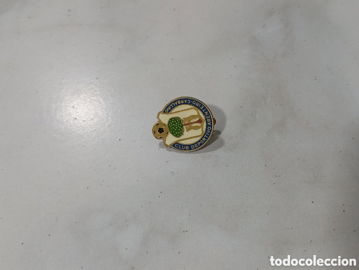 Pins de colecci&oacute;n: Pin imperdible futbol arenteiro