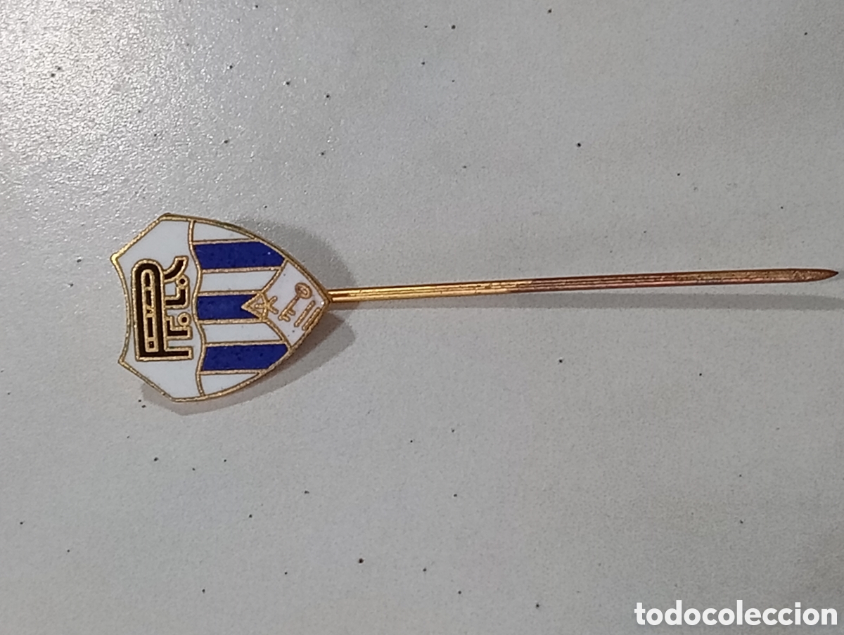 Pins de colecci&oacute;n: Pin imperdible futbol Ribadeo