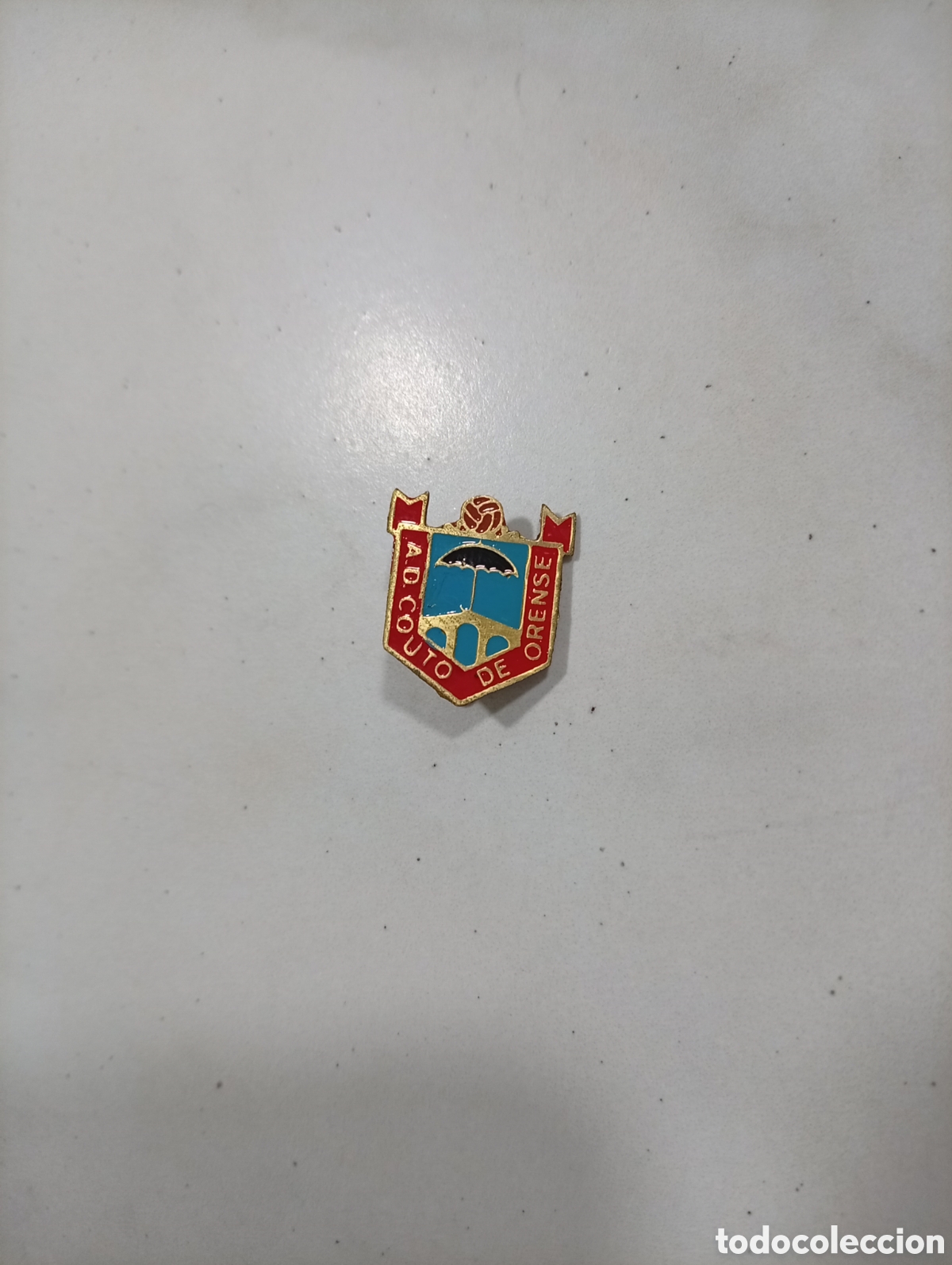 Collection pins: Pin imperdible futbol couto