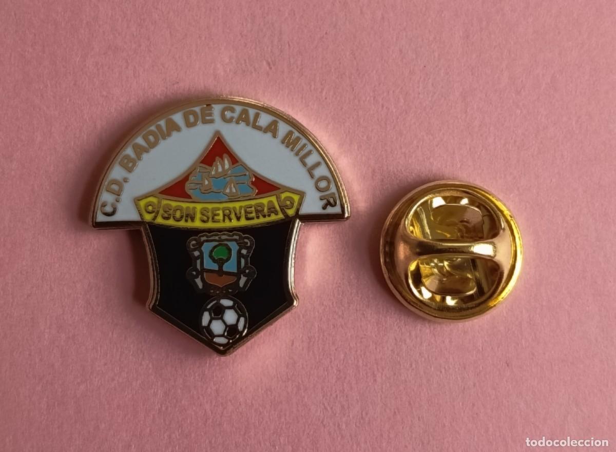 Sammlung von Pins: PIN FUTBOL - ESMALTE - C.D. BADIA DE CALA MILLOR - SON SERVERA - MALLORCA - CATEGORIA NACIONAL