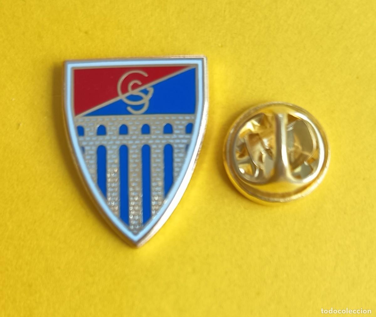 Sammlung von Pins: PIN FUTBOL - ESMALTE - S.D. GIMNASTICA SEGOVIANA - SEGOVIA - CATEGORIA NACIONAL