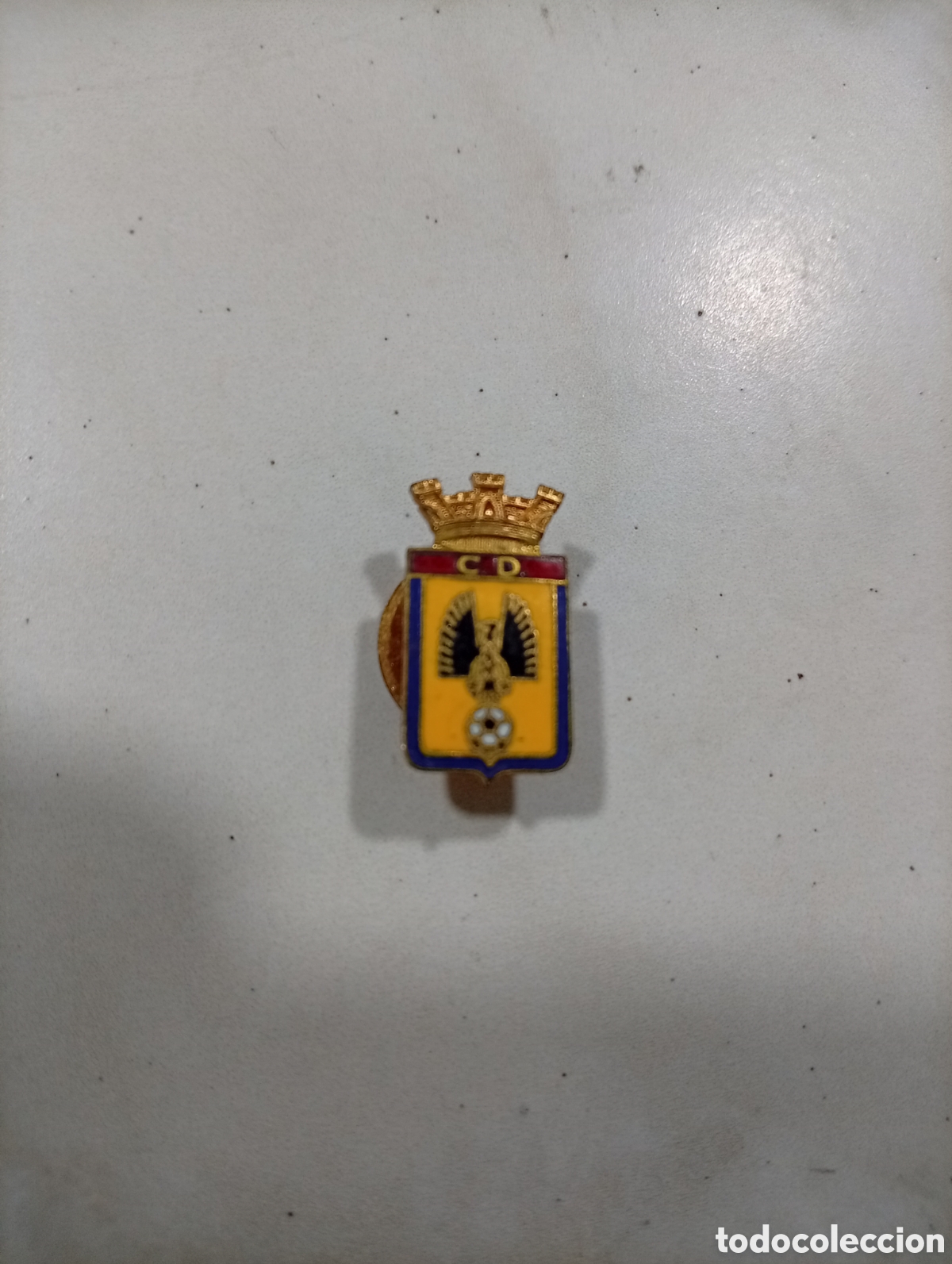 Collection pins: Pin ojal futbol &aacute;guila negra
