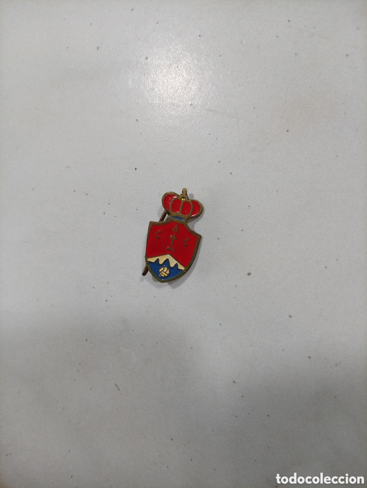 Pins de colecci&oacute;n: Pin imperdible futbol canicas