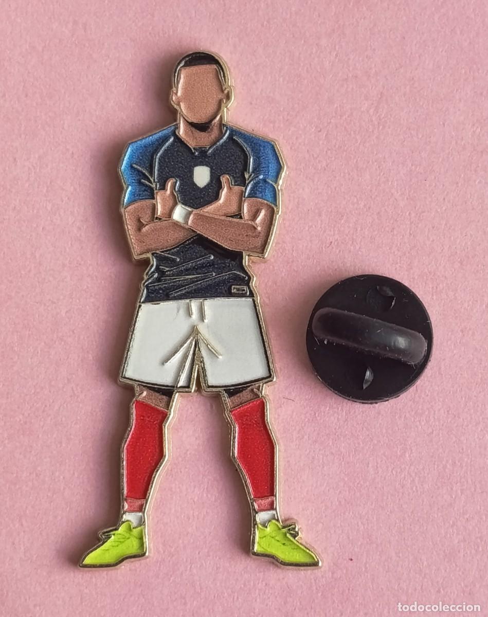 Pins de colecci&oacute;n: PIN FUTBOL - SILUETA DEL JUGADOR - MBAPE - SELECCION DE FRANCIA