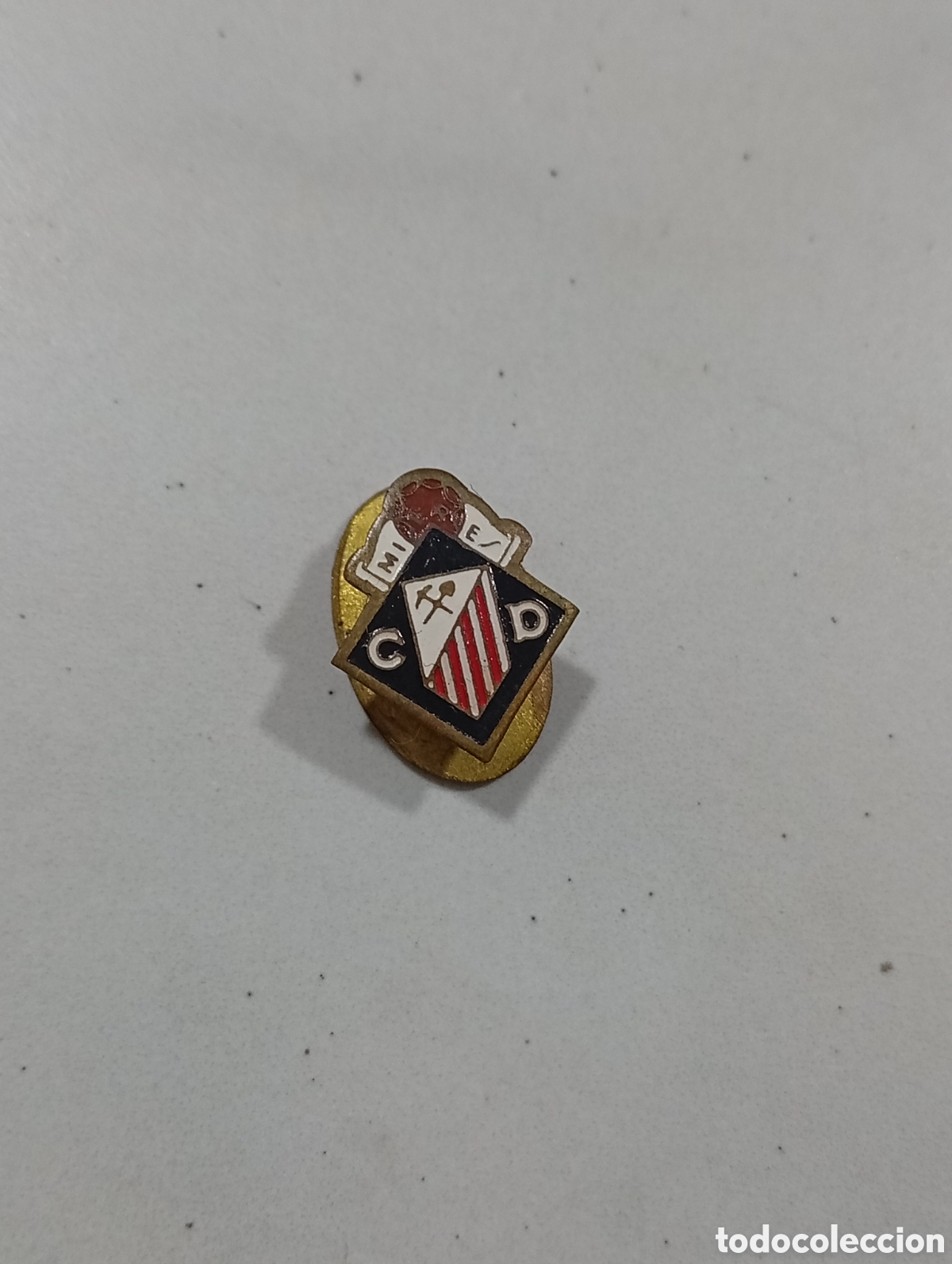 Pins de colecci&oacute;n: Pin ojal futbol caudal
