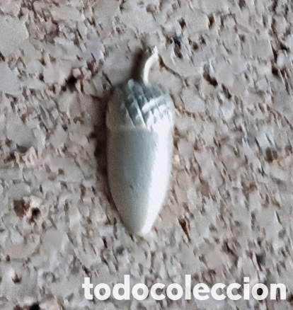 Pins de colecci&oacute;n: PIN SIN PINTAR BELLOTA
