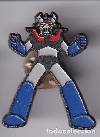 Collection pins: PIN DE MAZINGER Z DE TAMA&Ntilde;O 3,3cm x 2,5cm (MUY RARO)