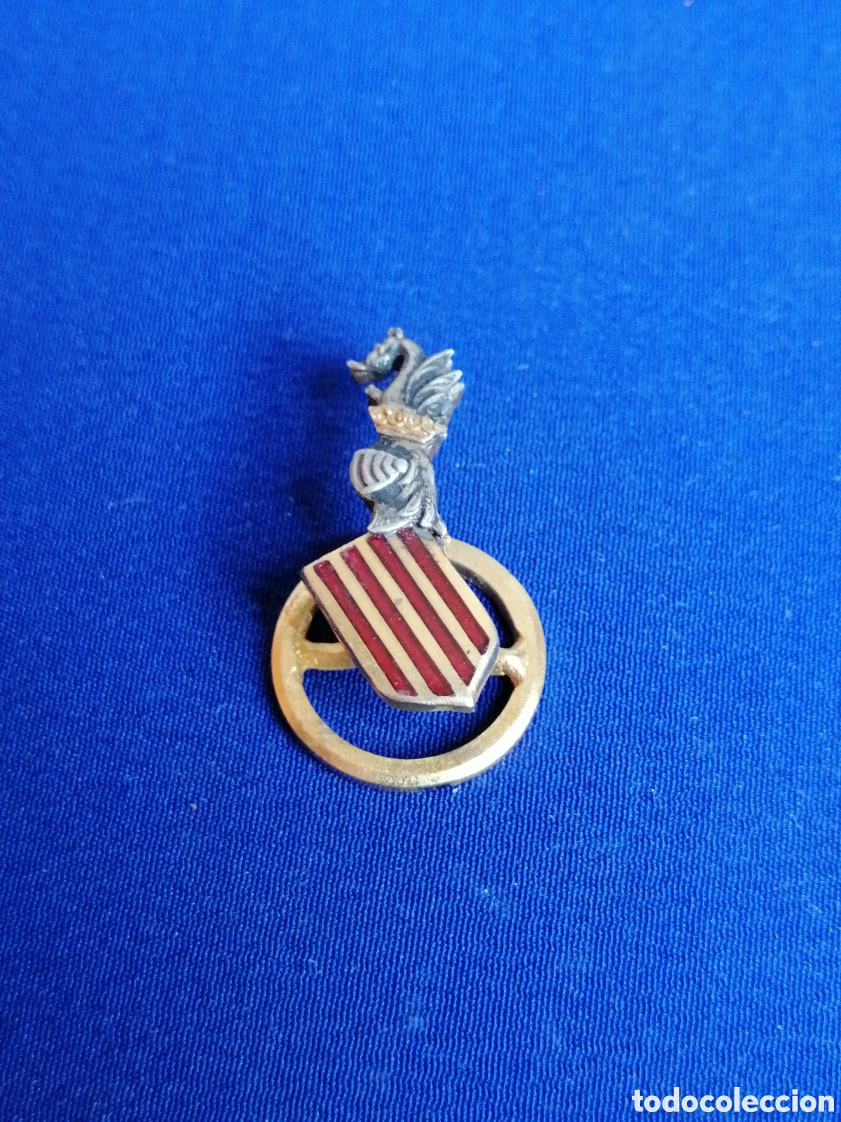 Sammlung von Pins: ESCUDO DE JAIME PRIMERO - GENERALITAT VALENCIANA INSIGNIA DE OJAL ANTIGUA