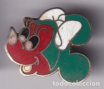Pins de colecci&oacute;n: INSIGNIA IMPERDIBLE ESMALTADO DE MINNIE MOUSE TAMA&Ntilde;O 2,2cm x 2,5cm
