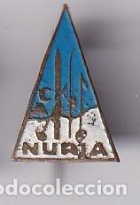 Sammlung von Pins: ANTIGUA INSIGNIA IMPERDIBLE DE NURIA