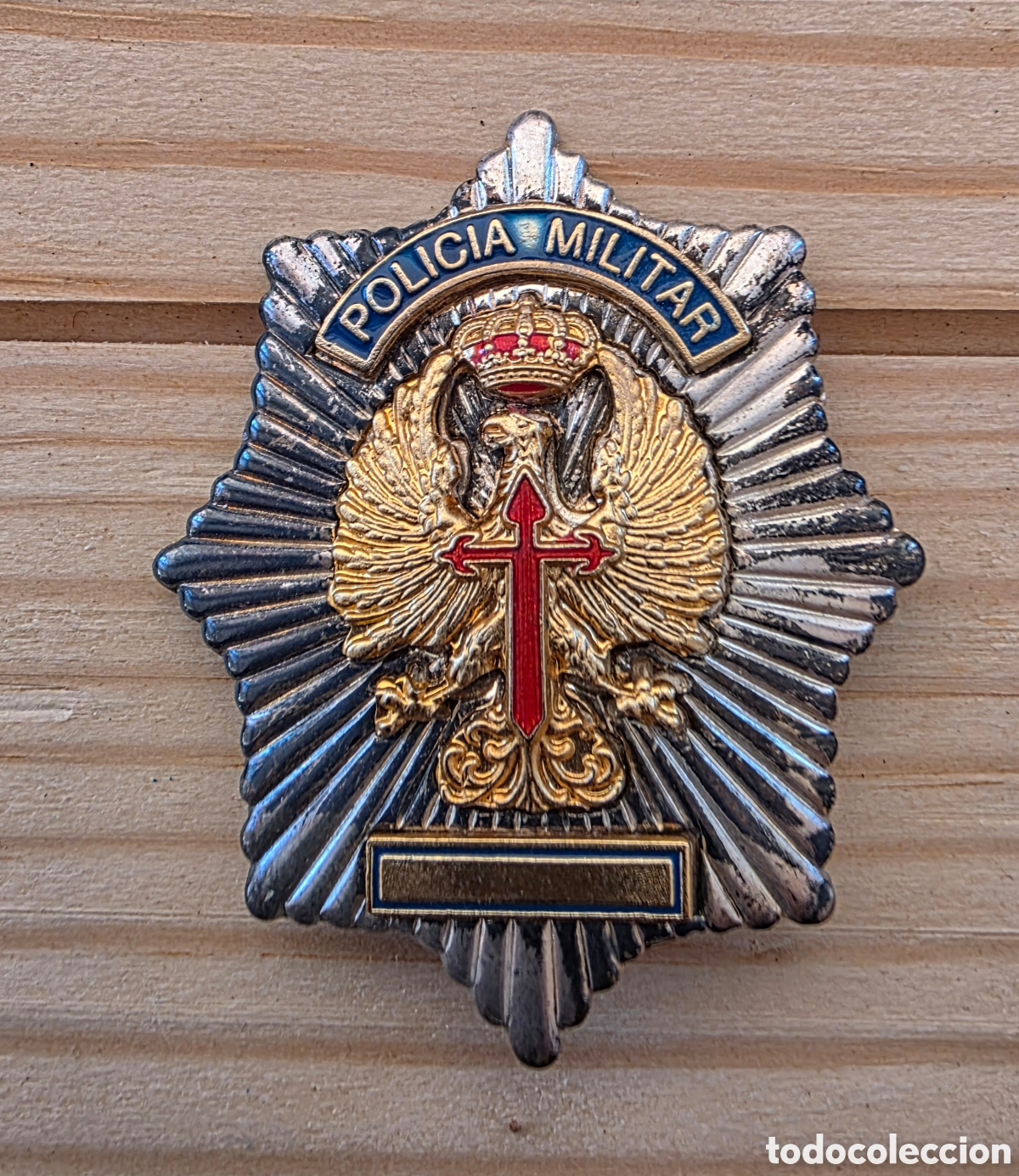 Pins de colecci&oacute;n: Placa Polic&iacute;a Militar