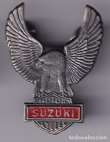 Collection pins: PIN ESMALTADO DE MOTOS SUZUKI DE TAMA&Ntilde;O 4,7cm x 3,6cm (MOTORBIKE) AGUILA-EAGLE