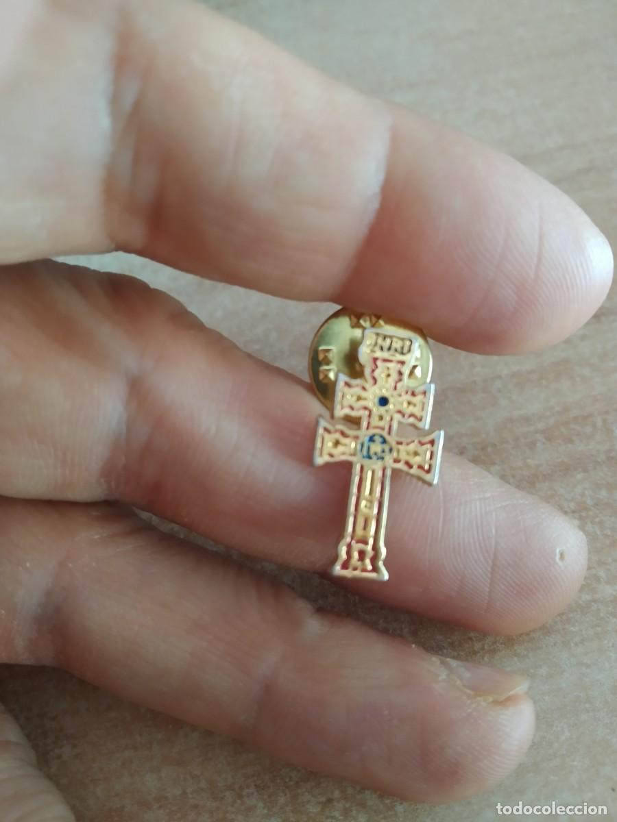 Pins de cole&ccedil;&atilde;o: PIN CRUZ DE CARAVACA RELIGIOSO