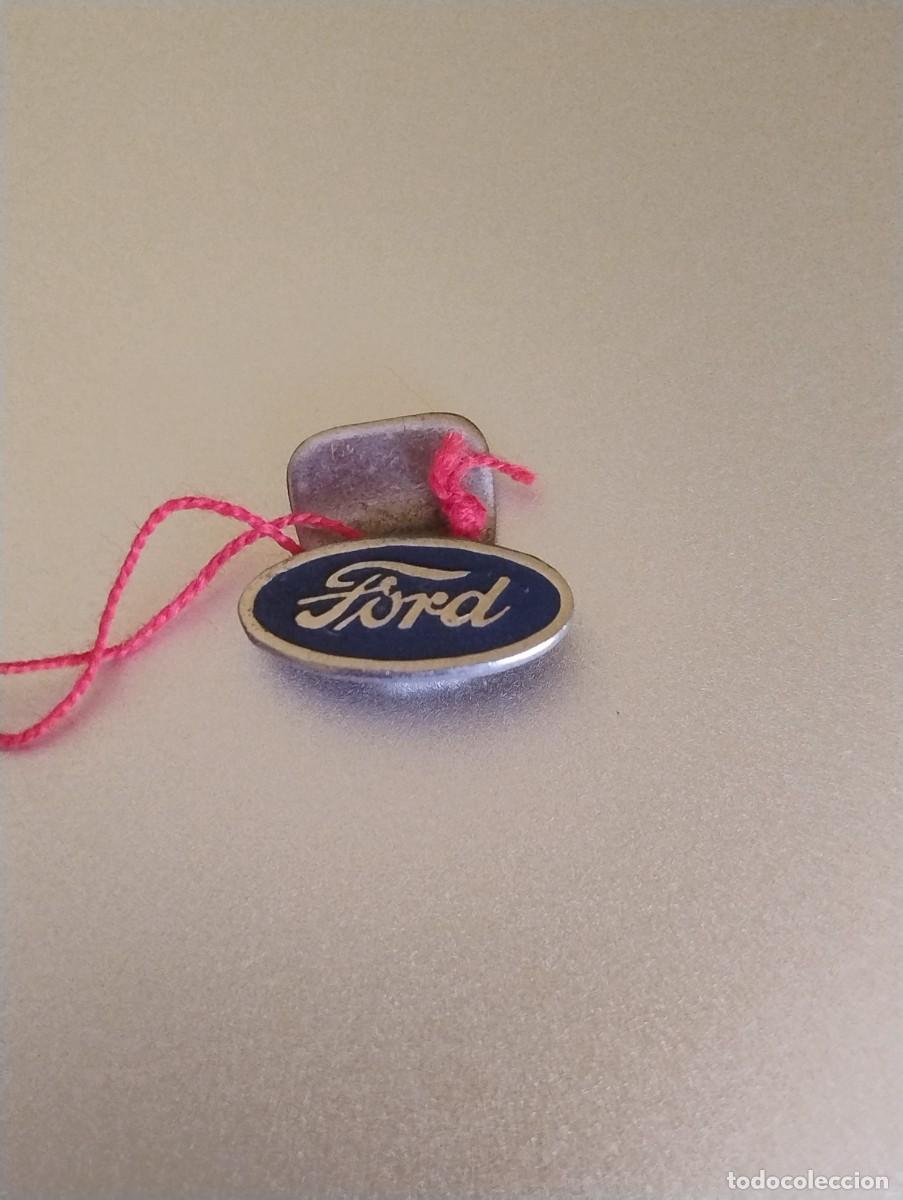 Pins de colecci&oacute;n: INSIGNIA Antigua publicidad coches Ford