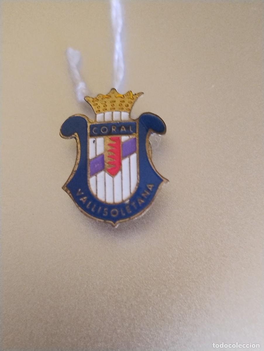 Pins de colecci&oacute;n: INSIGNIA Antigua coral Vallisoletana