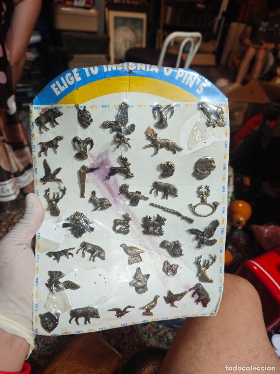 Pins de colecci&oacute;n: Bl&iacute;ster pines met&aacute;licos caza animales armas