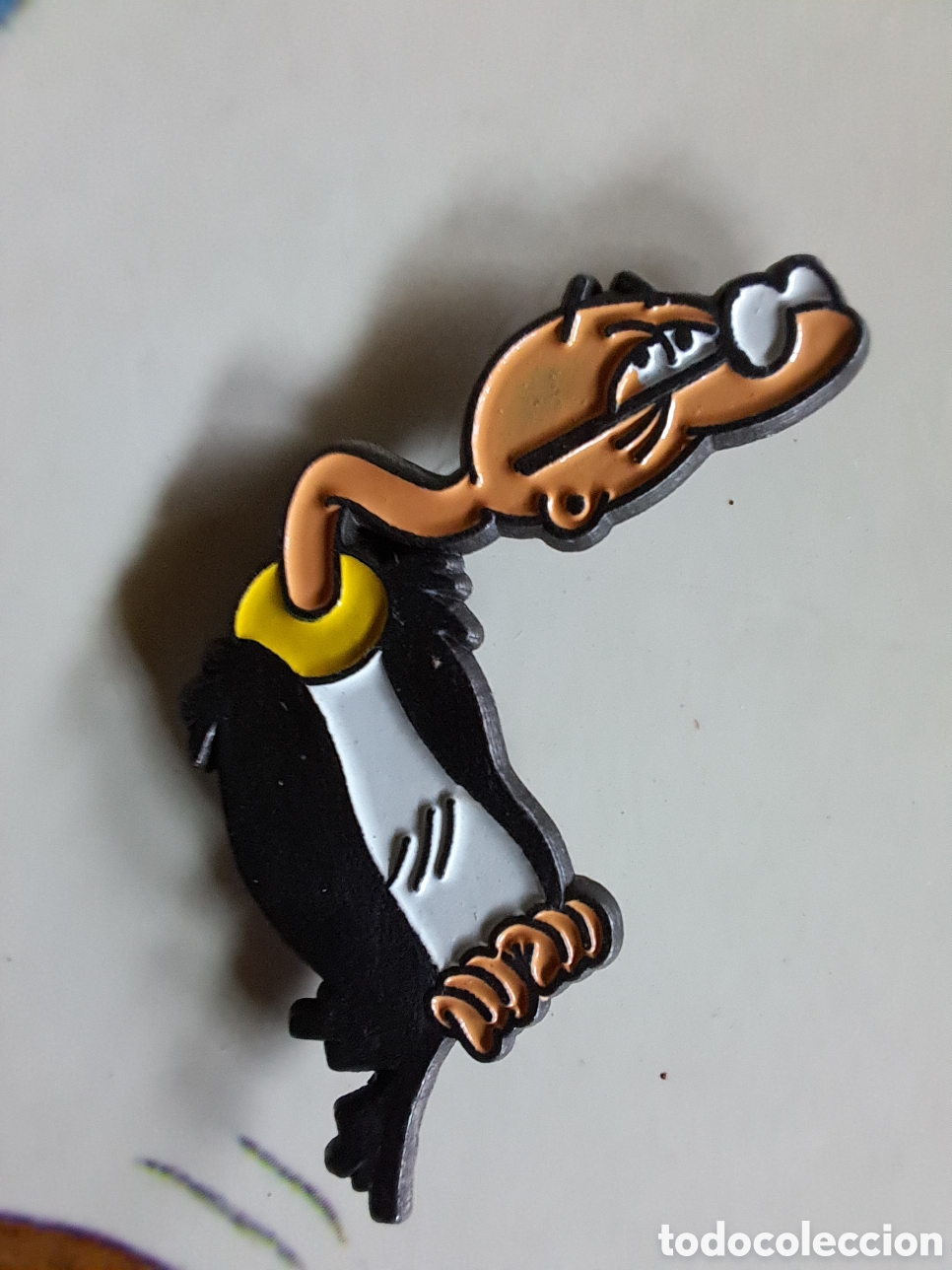 Pins de colecci&oacute;n: Pin de filemon buitre