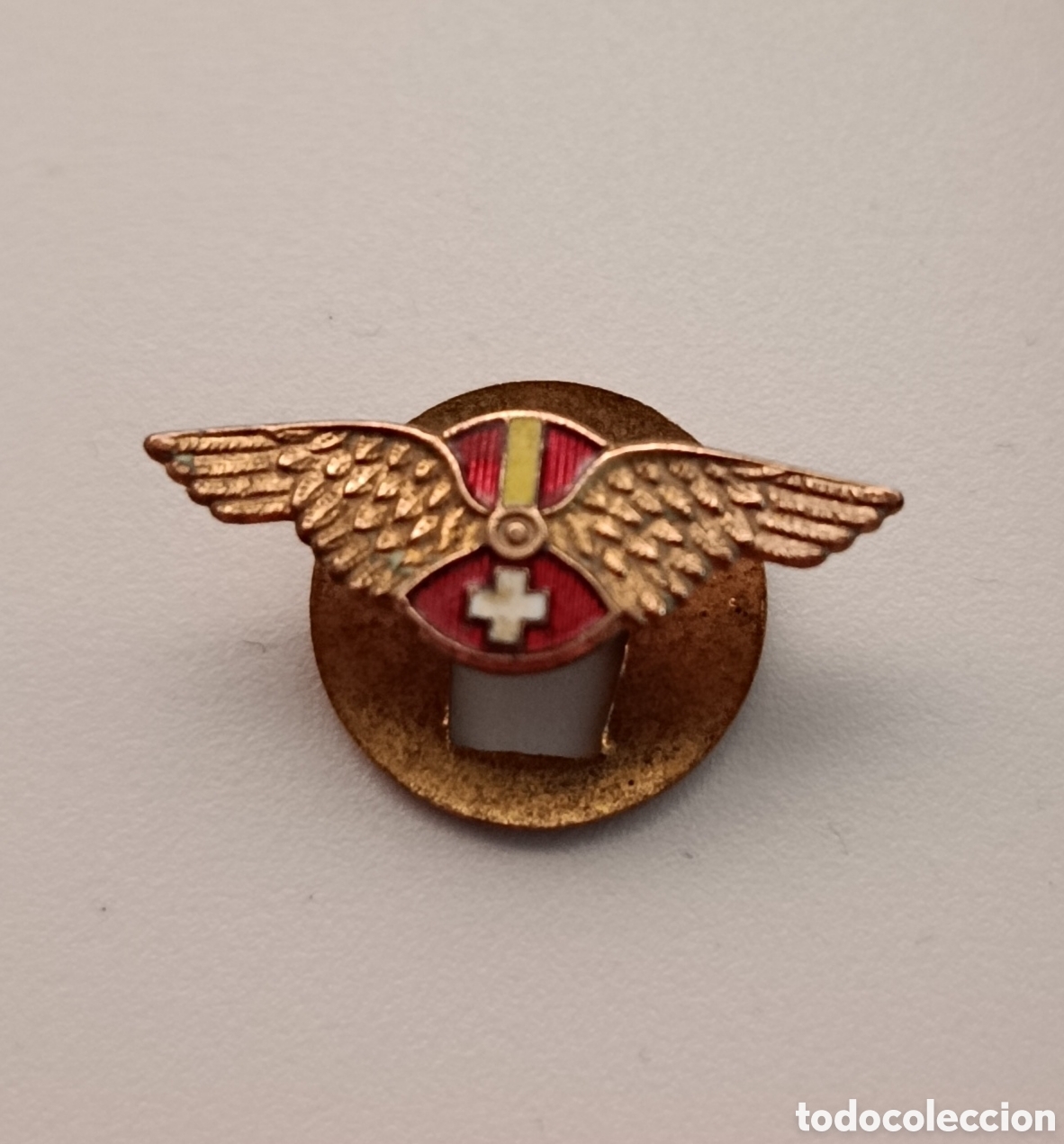 Pins de colecci&oacute;n: INSIGNIA ANTIGUA DE SOLAPA ESMALTADA AUTOMOVILES HISPANO SUIZA