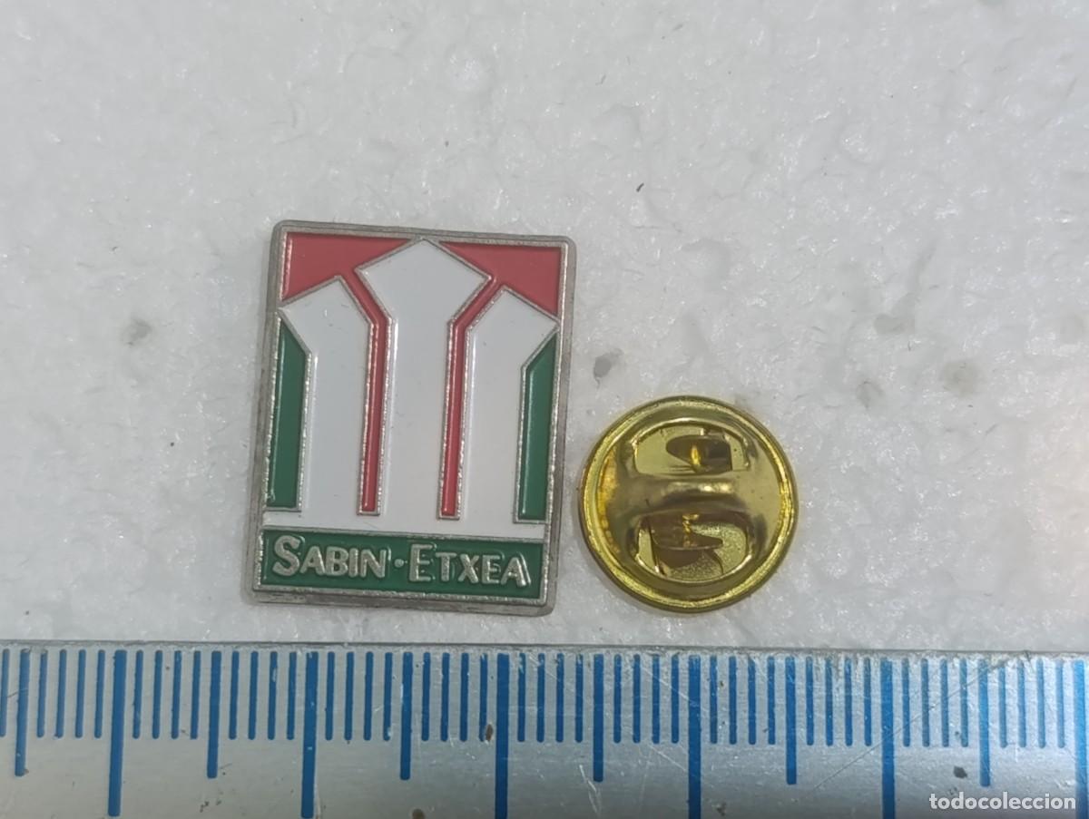 Pins de colecci&oacute;n: PIN - SABIN ETXEA - PAIS VASCO