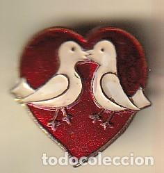 Pins de colecci&oacute;n: INSIGNIA IMPERDIBLE TEMA ROMANTICO - 2 PALOMITOS
