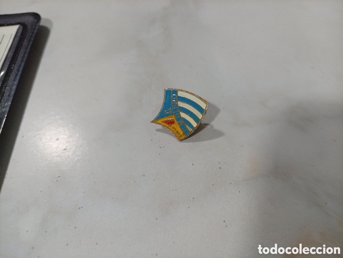 Pins de colecci&oacute;n: Pin imperdible futbol alaro