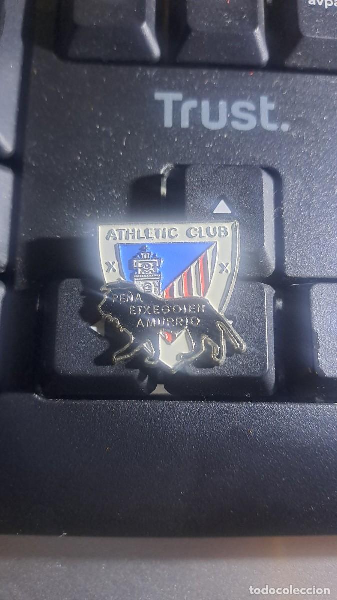 Pins de colecci&oacute;n: PIN PE&Ntilde;A ETXEGOIEN DE AMURRIO ATHLETIC CLUB DE BILBAO FUNDADO EN 1999