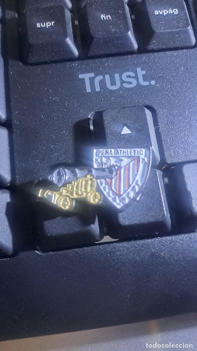 Pins de colecci&oacute;n: PIN PE&Ntilde;A ATHLETIC VILA REAL DE VILLARREAL ATHLETIC CLUB DE BILBAO FUNDADO EN 1998