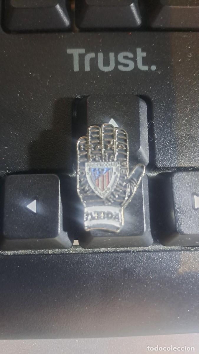 Pins de colecci&oacute;n: PIN PE&Ntilde;A DANI ARANZUBIA IZARA DE LEIOA ATHLETIC CLUB DE BILBAO