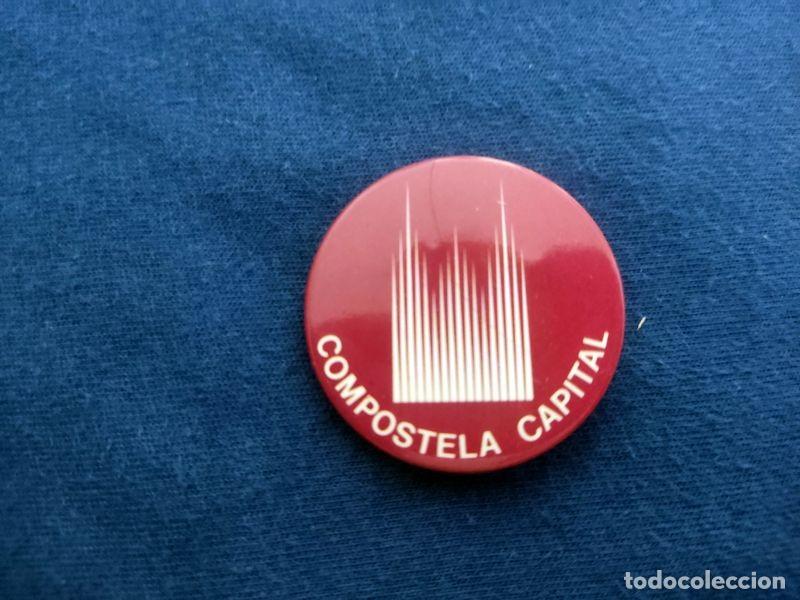 Collection pins: CHAPA AGUJA MEDIA COMPOSTELA CAPITAL A&Ntilde;OS 80