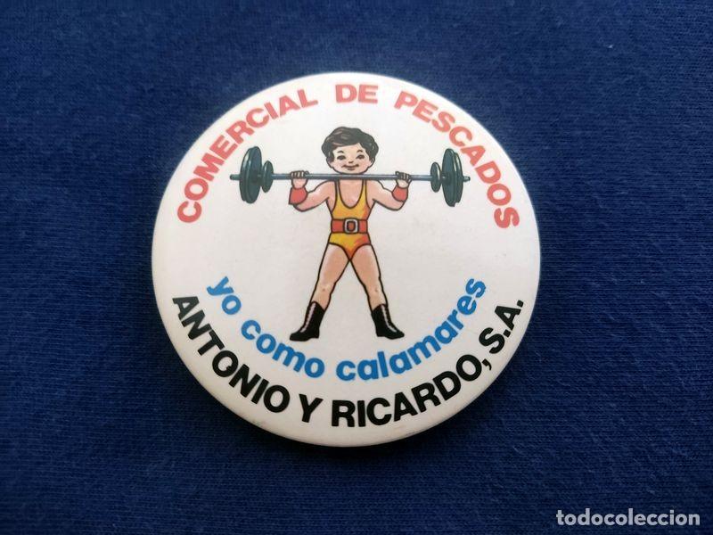 Pins de colecci&oacute;n: CHAPA AGUJA GRANDE COMERCIAL DE PESCADOS YO COMO CALAMARES ANTONIO Y RICARDO S.A. A&Ntilde;OS 80