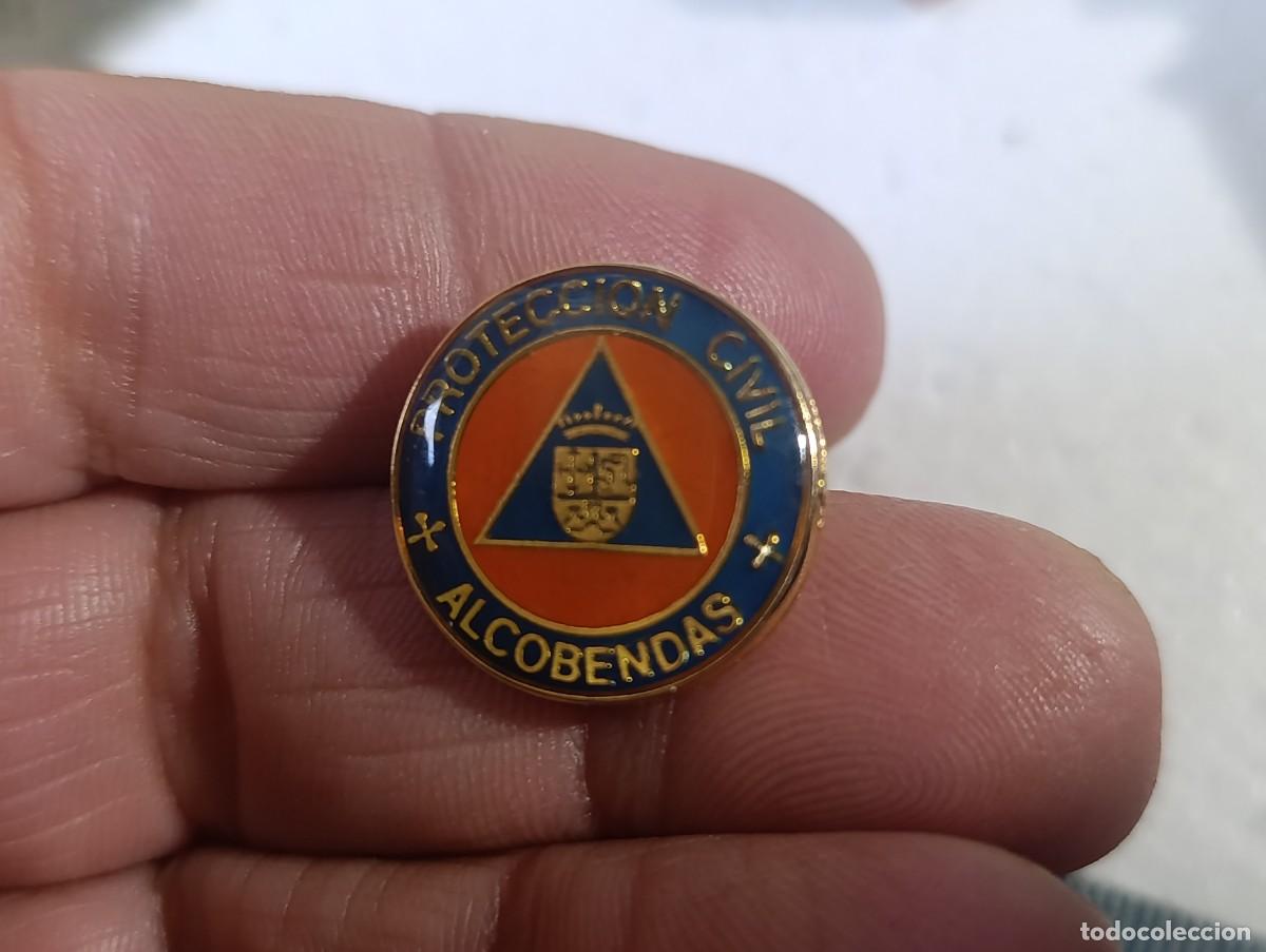 Pin's de collection: PIN - PROTECCION CIVIL ALCOBENDAS - PUBLICIDAD