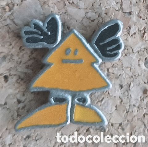 Pins de colecci&oacute;n: PIN CAMPA&Ntilde;A RECOGIDA ARBOLES DE NAVIDAD