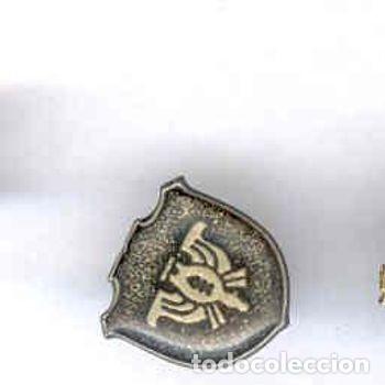 Pins de colecci&oacute;n: Pin solapa escudo Caramelo A Coru&ntilde;a anos 80 insignia metalica broche publicitario PEIFER