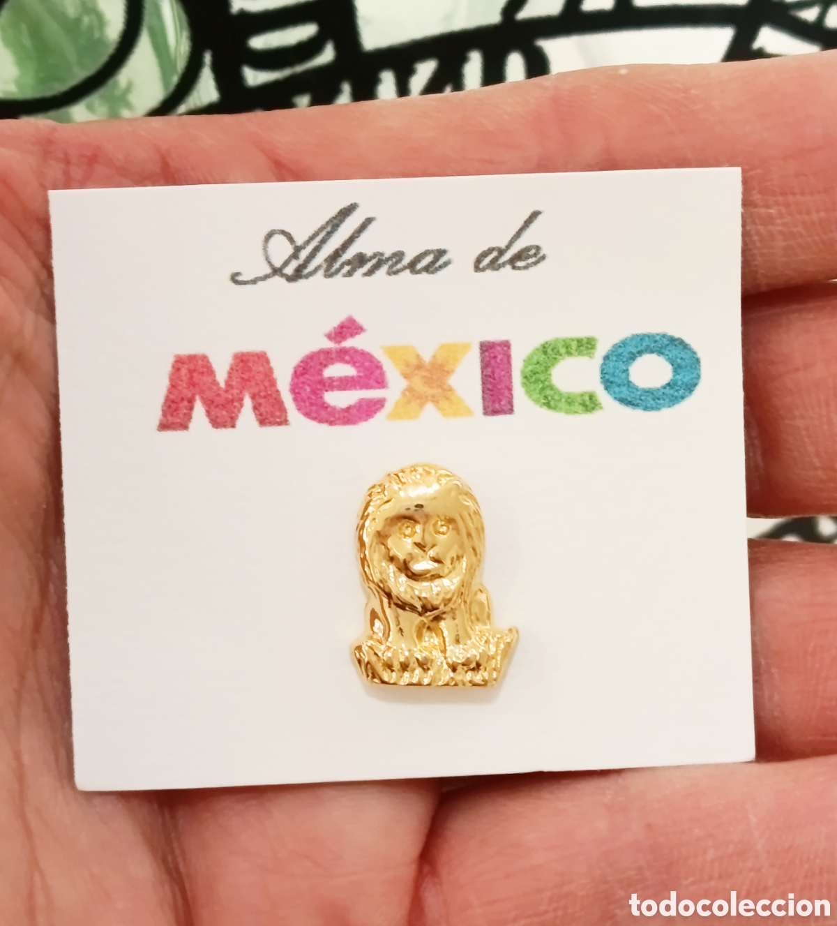 Pins de colecci&oacute;n: Pin vintage le&oacute;n color oro, a&ntilde;os 80's, nuevo