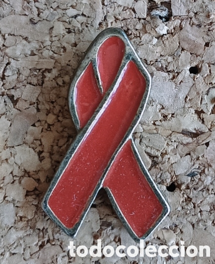 Pins de colecci&oacute;n: PIN LAZO ROJO LUCHA AIDS
