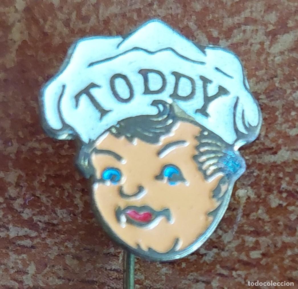 Pins de colecci&oacute;n: Emblema aguja productos Toddy