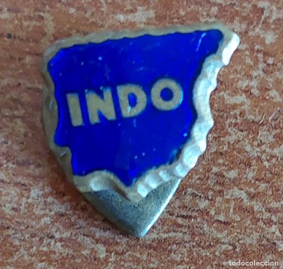 Pins de colecci&oacute;n: Emblema ojal Indo ..