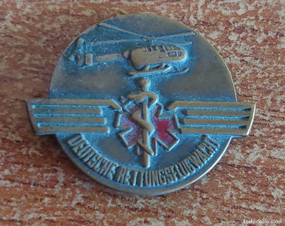 Pins de colecci&oacute;n: Emblema Servicios m&eacute;dicos de Helicopteros Alemania