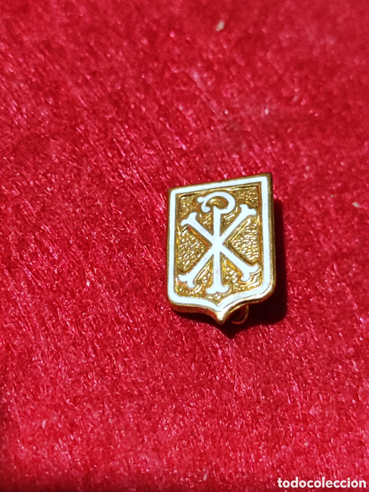 Pins de colecci&oacute;n: Peque&ntilde;a insignia de la juventud acci&oacute;n cat&oacute;lica a&ntilde;os 40/50