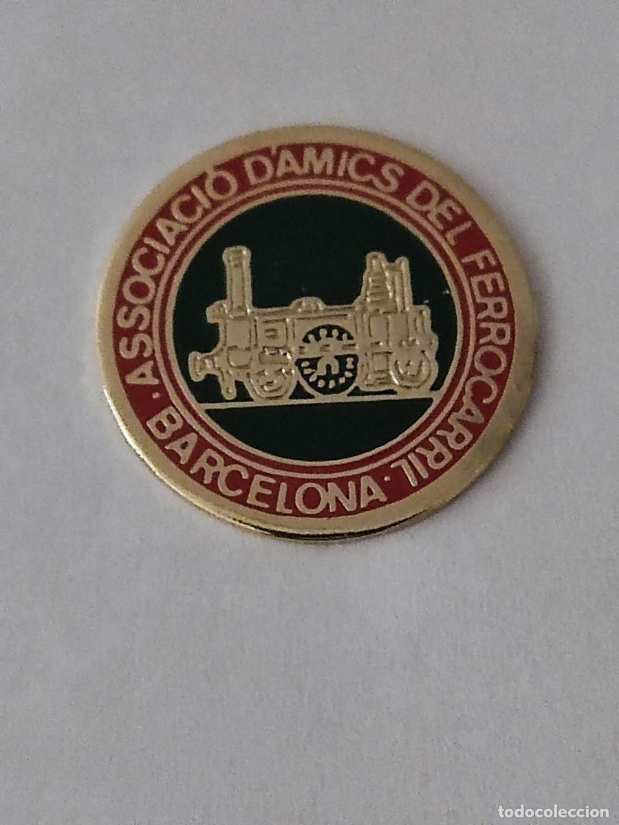Pins de colecci&oacute;n: PIN TRENES- ASSOCIACIO D'AMICS FERROCARRIL DE BARCELONA