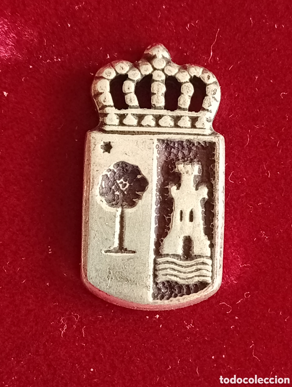 Pins de colecci&oacute;n: Pin her&aacute;ldico Madrid 925