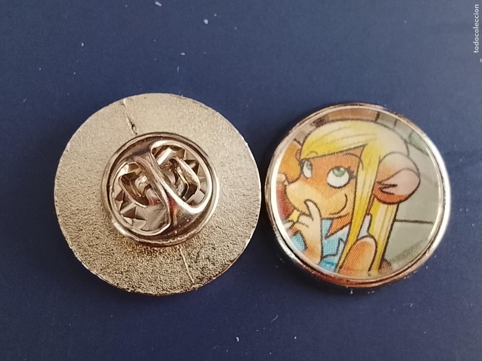 Pins de colecci&oacute;n: pin redondo metal - infantil dibujos animados c&oacute;mics Tea Stilton