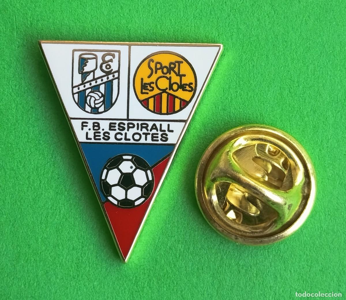 Sammlung von Pins: PIN FUTBOL - ESMALTE - FUTBOL BASE ESPIRALL - LES CLOTES - VILAFRANCA PENEDES - BARCELONA - 130425